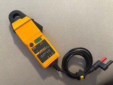 Fluke I30 AC/DC Stromzange Stromklemme Current Probe