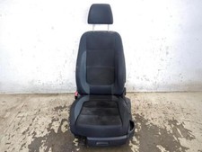1K4881515AT Sitz Vorne Links