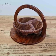 Handgefertigter geschnitzter Holzkorb, Trockenobstkorb mit Klappbar, Osterkorb