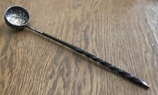 Antike englische Schöpfkelle Walknochen Silberkelle Münze George II. 1757 RAR