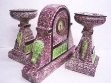 ART DECO KAMINUHR & ZWEI BEISTELLER: 1930er JAHRE: KERAMIK in GRANITOPTIK