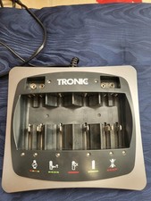 Akkuladegerät  TRONIC Universal und Steckerladegerät hama