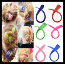 Bunte Haarverlängerung mit Clip Extensions Haarsträhnen 60cm lang Kunsthaar