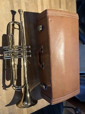 Amati Trompete Kraslice B-1011