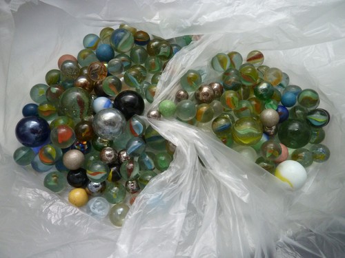 Alte verschiedene glas - glas, kugeln