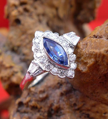 Leuchtender saphir diamant - leuchtender,