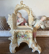 Hertwig Porzellan Vase Figur