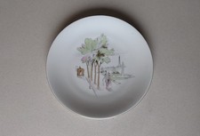 Bareuther Bavaria Teller mit Goldrand, Porzellan, Paar im Park, ⌀ ca. 19,5 cm