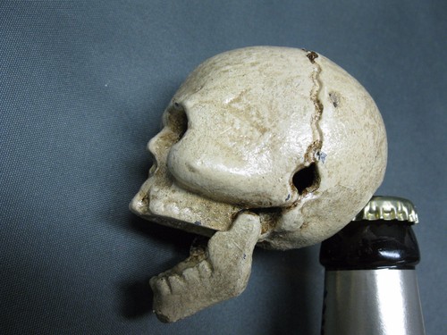 Gusseisen totenkopf - gusseisen,