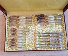 WMF Modell 2500 Bauhaus 30 Teiliges Tafelbesteck 90g versilbert, im Koffer