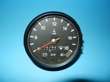 DDR Drehzahlmesser Betriebsstundenzähler Traktor Mähdrescher  ZT 300    1/37
