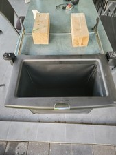 MERCEDES / E W212 / CLS C218 / ABLAGEBOX KOMFORTBOX BOX KOFFERRAUM / 2126800010