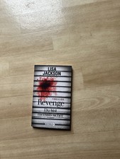 Revenge - Du bist niemals sicher von Lisa Jackson (2021, Taschenbuch, Kurzkrimi)