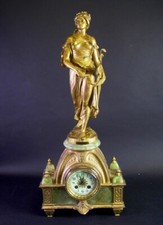 große figürliche KAMINUHR