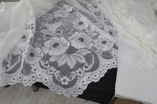 Gardine stores - -,