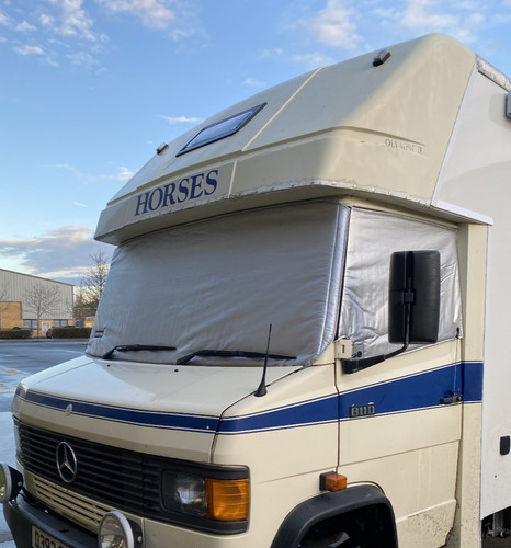 Mercedes 811 1986 - 811, d