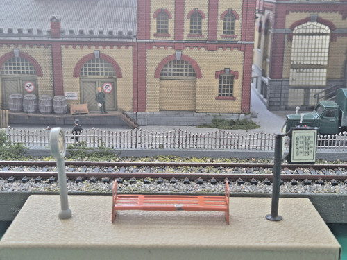 Kibri bahnsteige bank - h0,