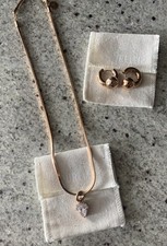 Flare Halskette Und Ohrringe