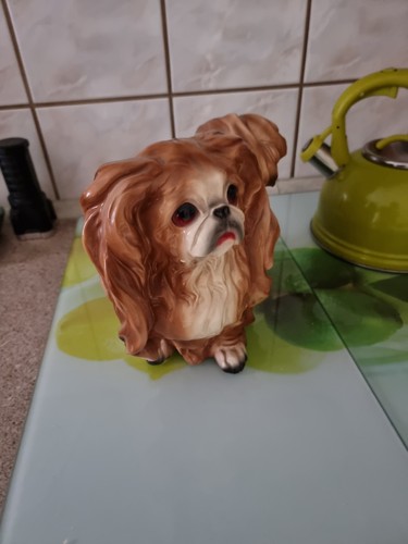 Hundefigur - , (pekinese)