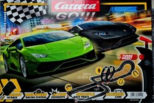 Carrera GO!!! Autorennbahn mit 2 Autos für die Verfolgungsjagd zu Hause
