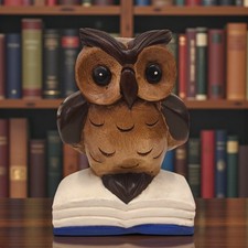 Eule auf Buch Holz Figur