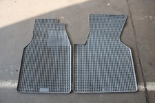 VW T4 Fußbodenmatte Rechts und Links Fahrer Beifahrer ab 9/1990 Schönek