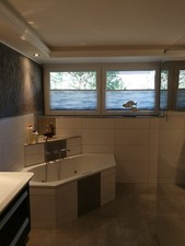 Mauersberger Ovata 6-Eck-Badewanne mit Whirlsystem (weiß) inkl. Ablaufgarnitur