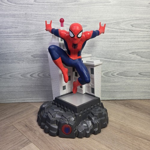 Spiderman figur statue - spiderman,