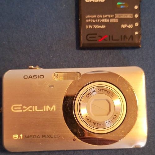 Casio exilim - casio,