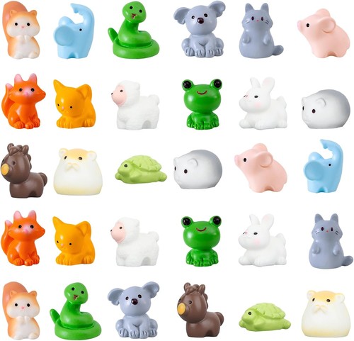 Mini figuren aus kunstharz 30 - aus,