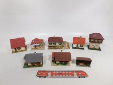 8x H0 1:87 Holz Pappe Modell 50er 60er Jahre Stellwerk Schuppen Häuser #DS12-3