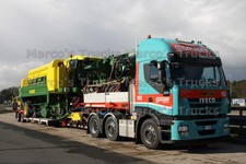 LKW Foto Iveco Stralis 500 Plattformanhänger Italien turquoise GRUBER LOG #l9cn