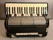 HOHNER  AKKORDEON   TANGO  VM