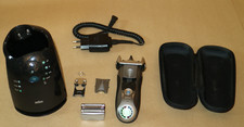 Braun Rasierer Series 7 Typ 5696 + Etui + Reinigungsstation + Ladegerät