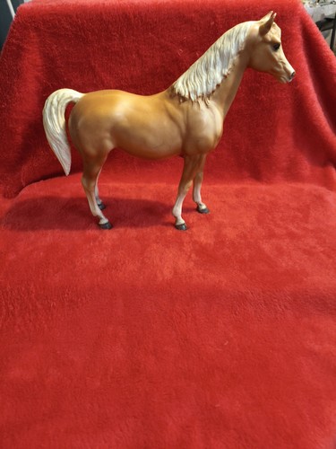 Breyer traditional modellpferd - breyer,