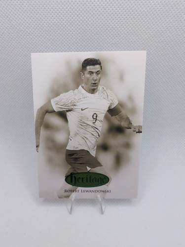 Robert lewandowski futera - robert,