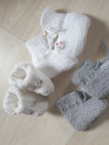 Verkaufe baby strickschuhe - baby,