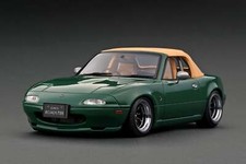 1:18 Mazda Eunos (MX-5) Miata