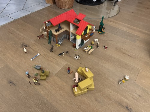 Schleich bauernhaus mit stall - bauernhaus,