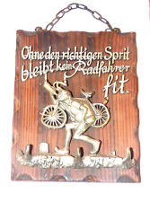 Wandbild  Deco 3D Plastik  Spruch  Garderobenhaken;  Radler mit "Flasche"