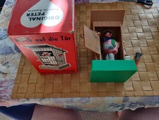 Original Peter Mecky in Original Karton, Mecki  im Klohäuschen, kann pinkeln