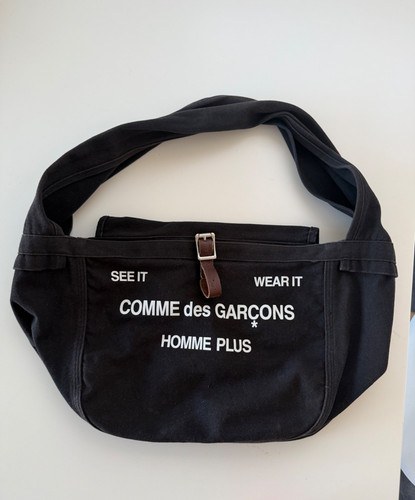 Comme des garcons plus - comme,