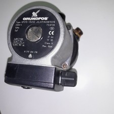 Junkers Heizungspumpe Grundfos UPS 15-35/50 JULA 8717204216