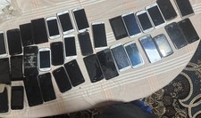 Konvolut defekte Smartphones /