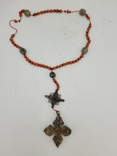 Alter Rosenkranz mit Korallen