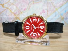 „RAKETA“ alte schöne Armbanduhr