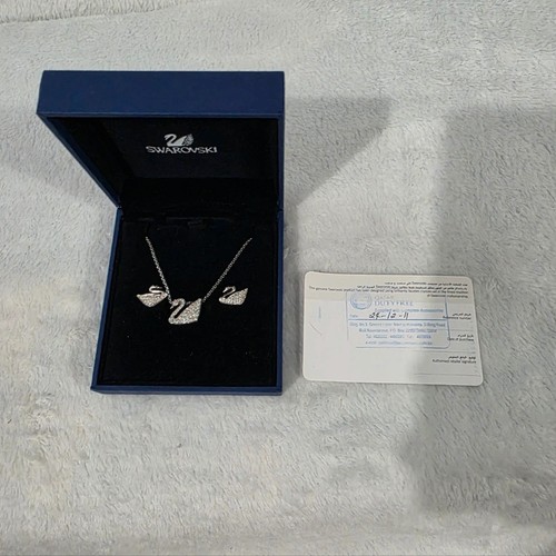 Swarovski iconic swan - iconic,