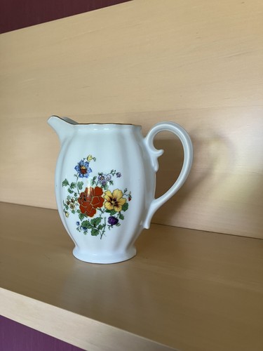 Porzellan milchkännchen der - porzellan,