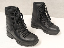 LOWA Black Leather Goretex