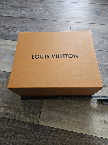 Louis vuitton 28 15cm - louis, vuitton,